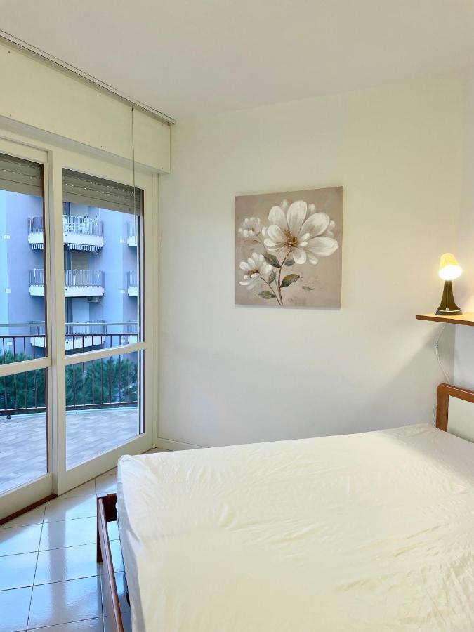 Residence Cristallo 4H Lignano Sabbiadoro Exterior photo