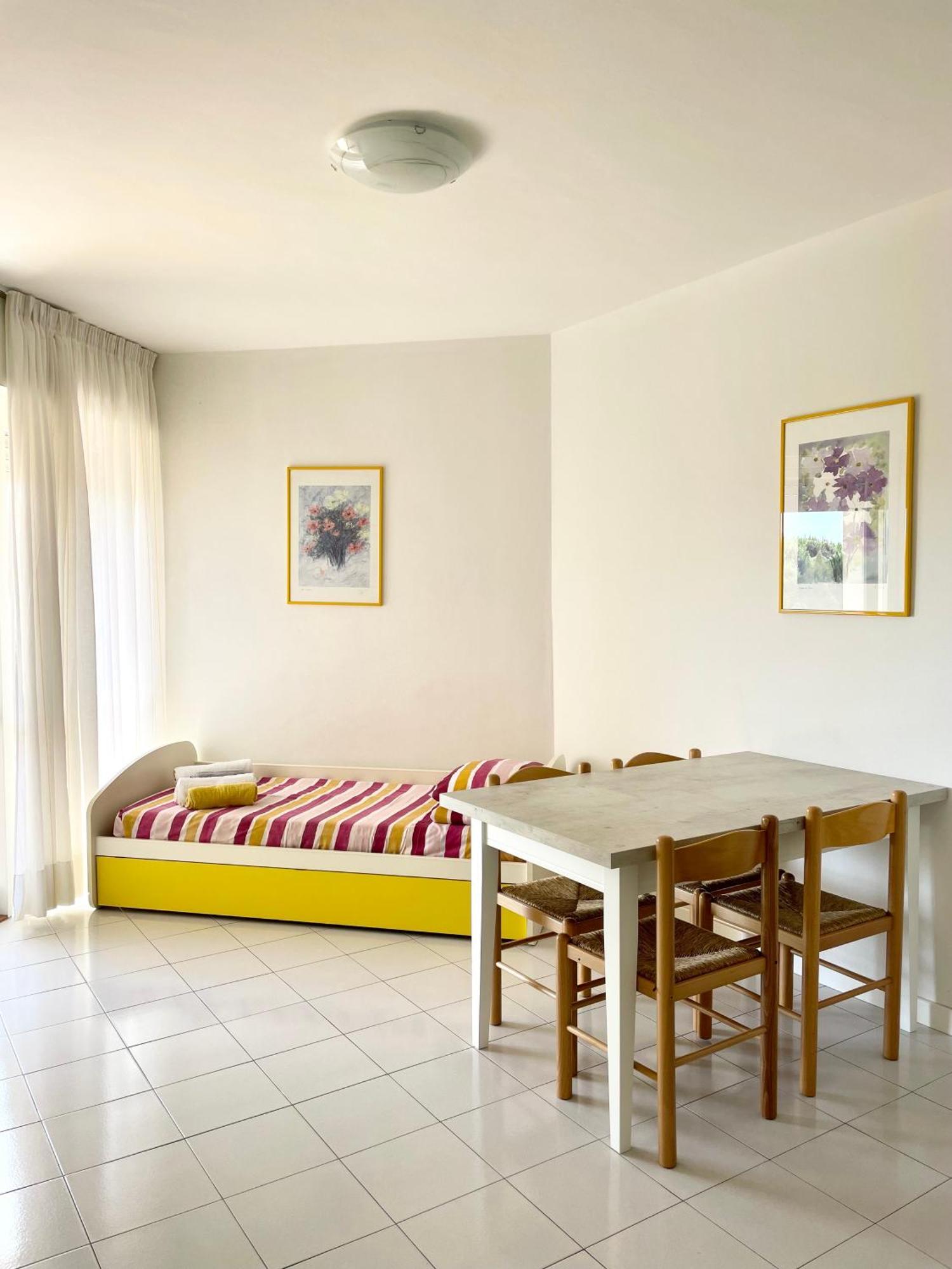 Residence Cristallo 4H Lignano Sabbiadoro Exterior photo
